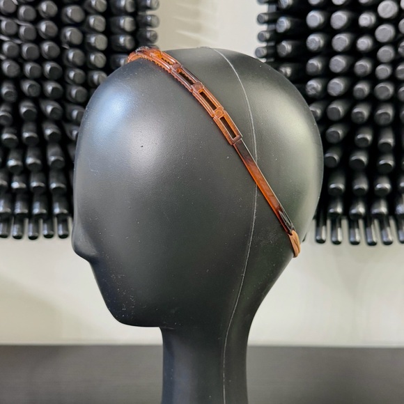 Variety Pack of Plastic Headbands - Picture 2 of 11